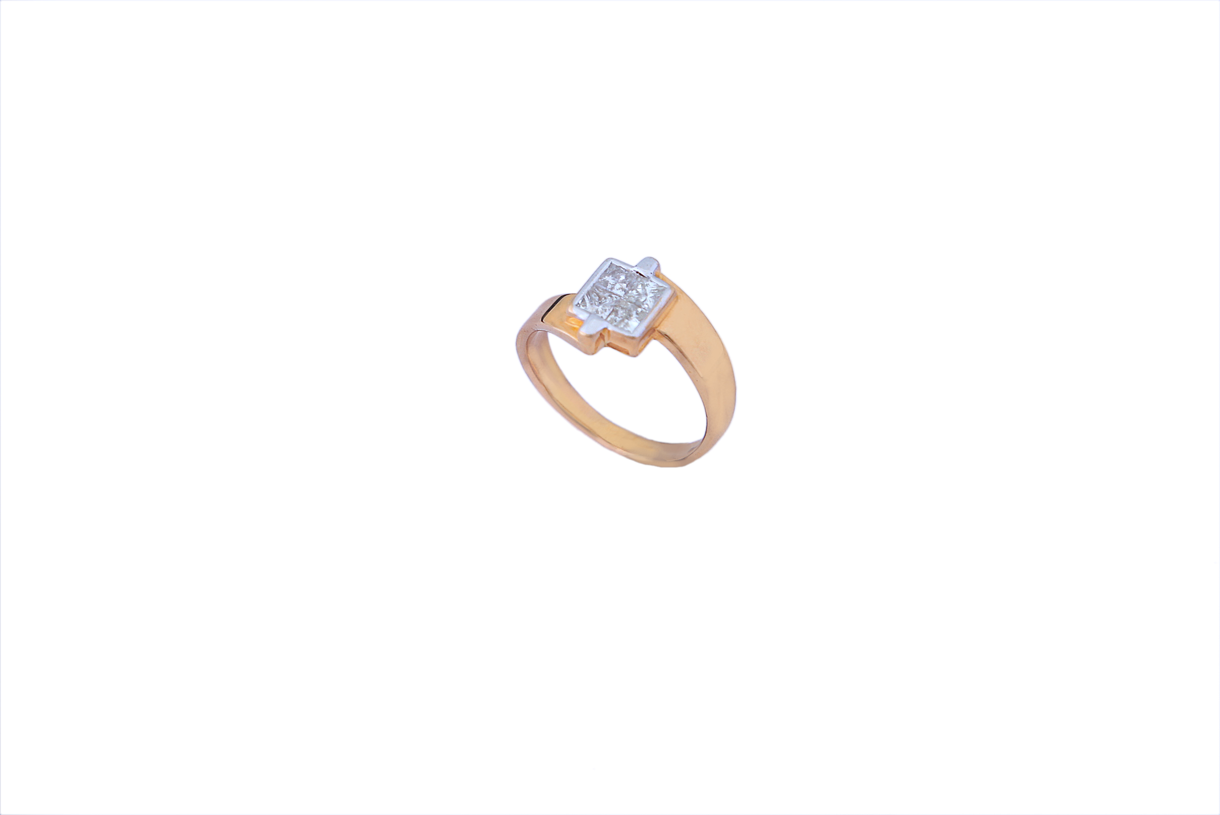 Beautiful Natural Diamond Ring
